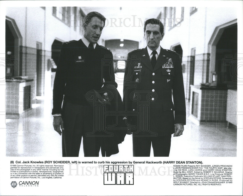 1990 Press Photo Roy Scheider and Harry Dean Stanton in &quot; The Fourth War&quot; - Historic Images