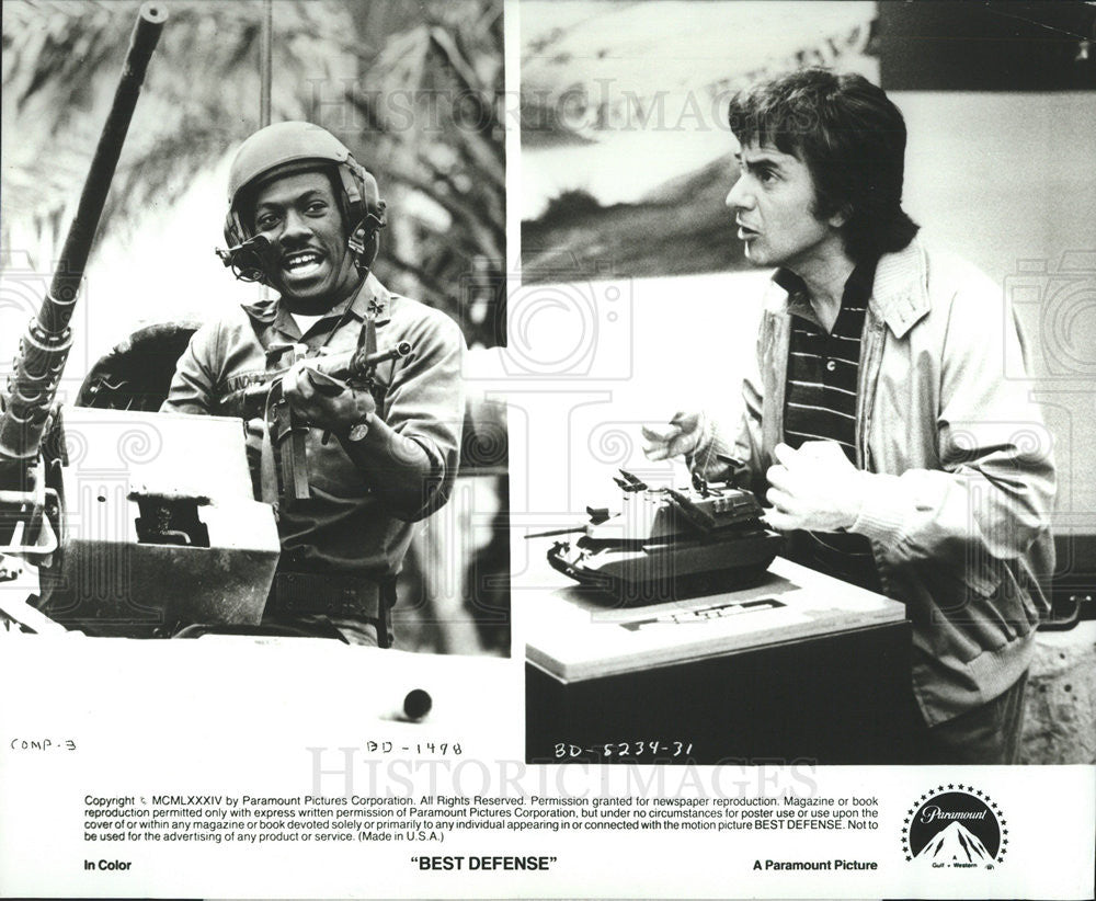 1984 Press Photo Eddie Murphy Actor Dudley Moore Best Defense Movie Film - Historic Images