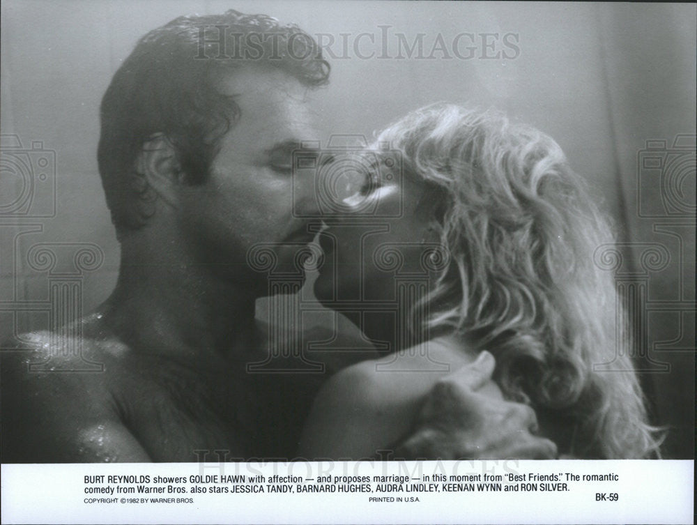 1982 Press Photo Burt Reynolds and Goldie Hawn in &quot;Best Friends&quot; - Historic Images