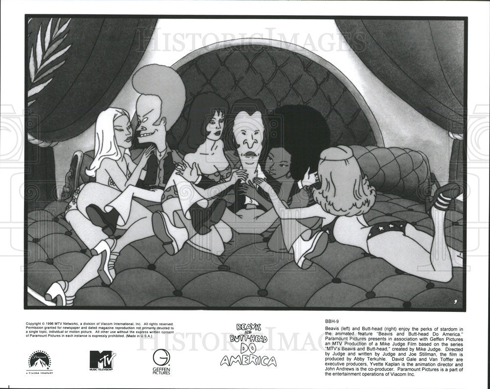 1996 Press Photo Beavis And Butt-Head Do America Animated Film Women Bed Scene - Historic Images