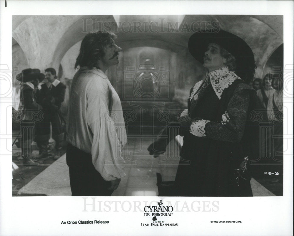 1990 Press Photo Gerard Depardieu Actor Jacques Webber Cyrano De Bergerac Film - Historic Images