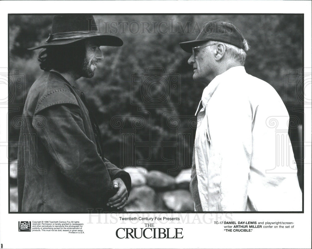 1996 Press Photo Daniel Day-Lewis Playwright Screenwriter Arthur Miller Crucible - Historic Images