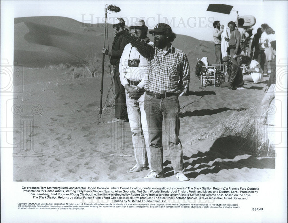 1983 Press Photo The Black Stallion Returns co-producer Tom Sternberg director - Historic Images