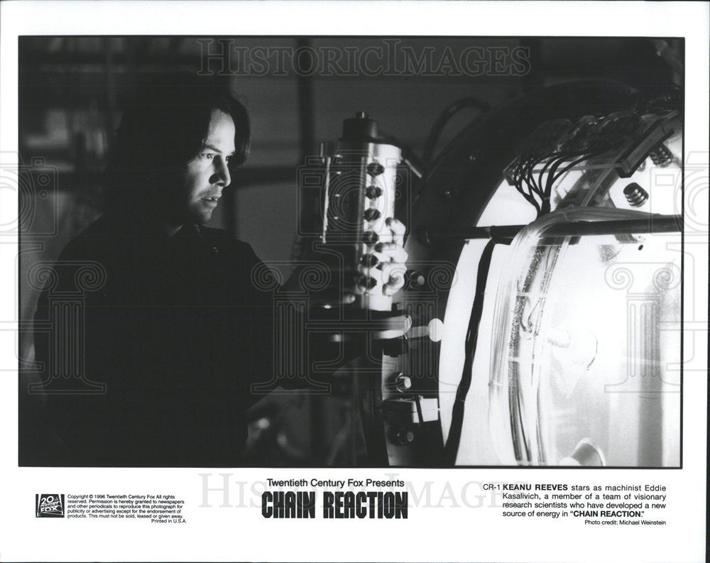 1996 Press Photo Film Chain Reaction Keanu Reeves - Historic Images