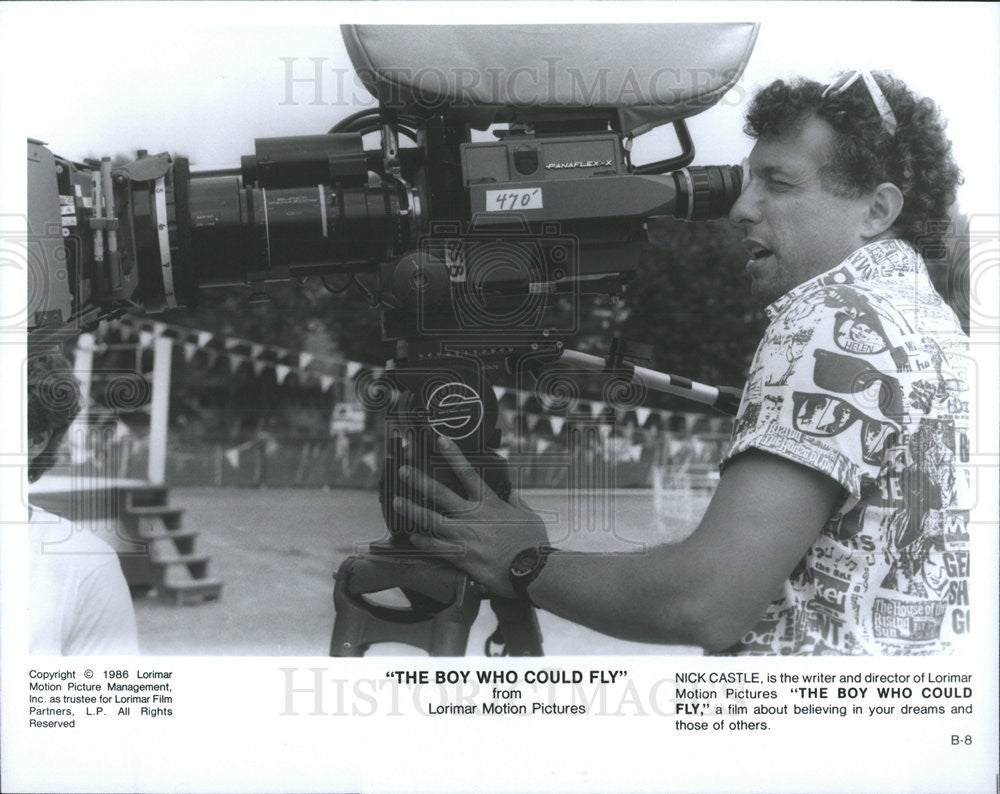 1986 Press Photo Nick Castle, Writer &amp; Director, &quot;The Boy Who Could Fly&quot; - Historic Images