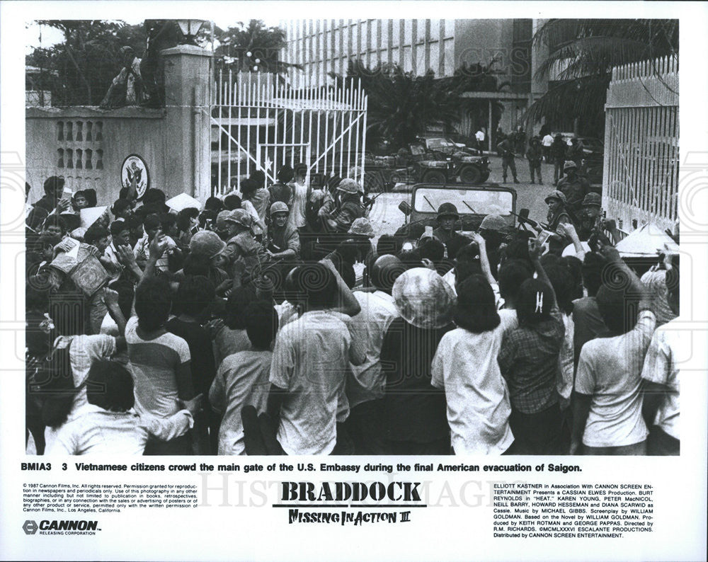 1988 Press Photo Braddock Missing In Action III Saigon Vietnam U.S. Embassy - Historic Images