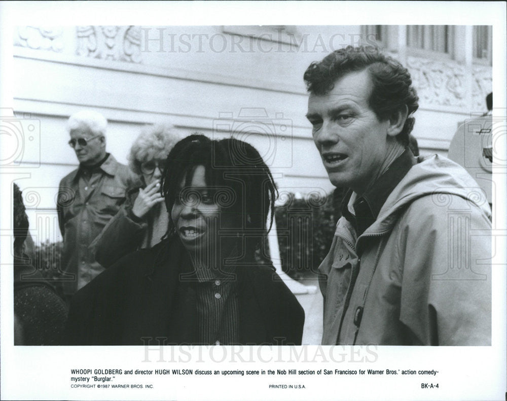 1987 Press Photo Whoopi Goldberg &amp; Director Hugh Wilson In Nob Hill For Burglar - Historic Images