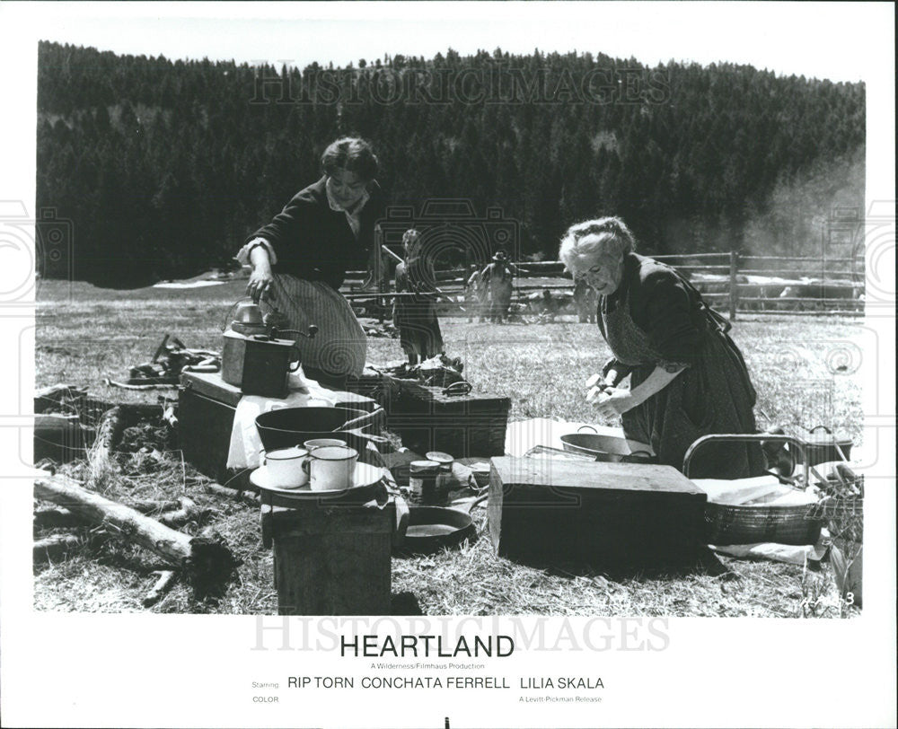 1979 Press Photo Heartland Rip Torn Conchata Ferrell Lilia Skala Barry Primus - Historic Images