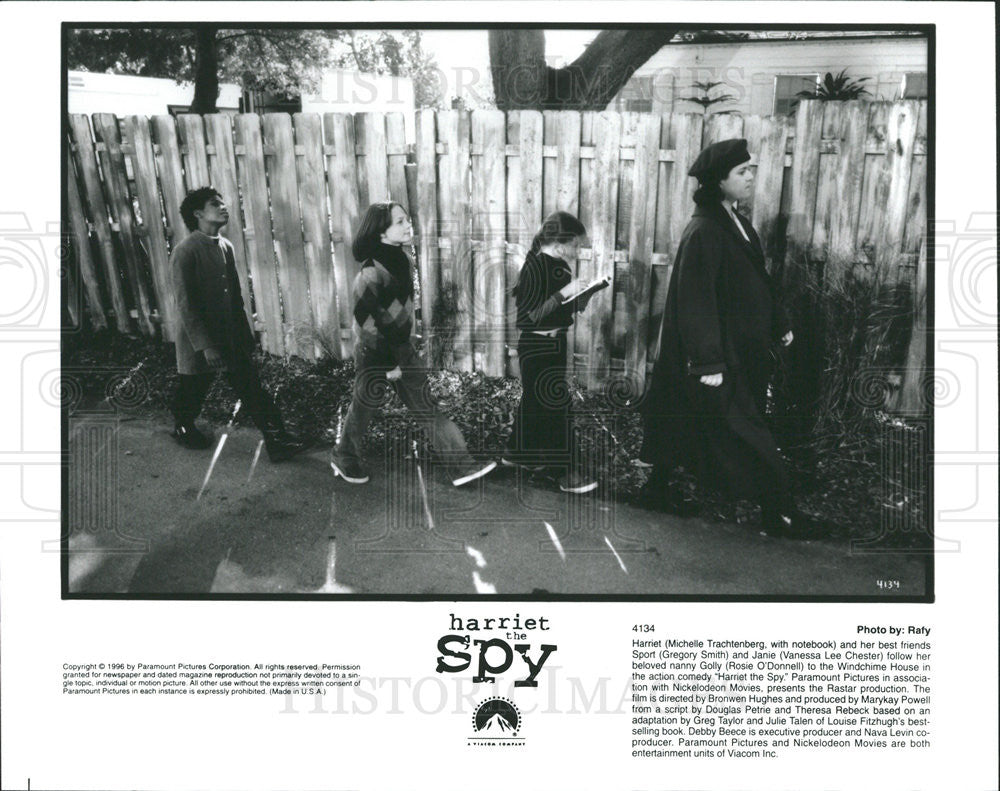 1996 Press Photo Harriet The Spy Michelle Trachtenberg Gregory Smith Vanessa Lee - Historic Images