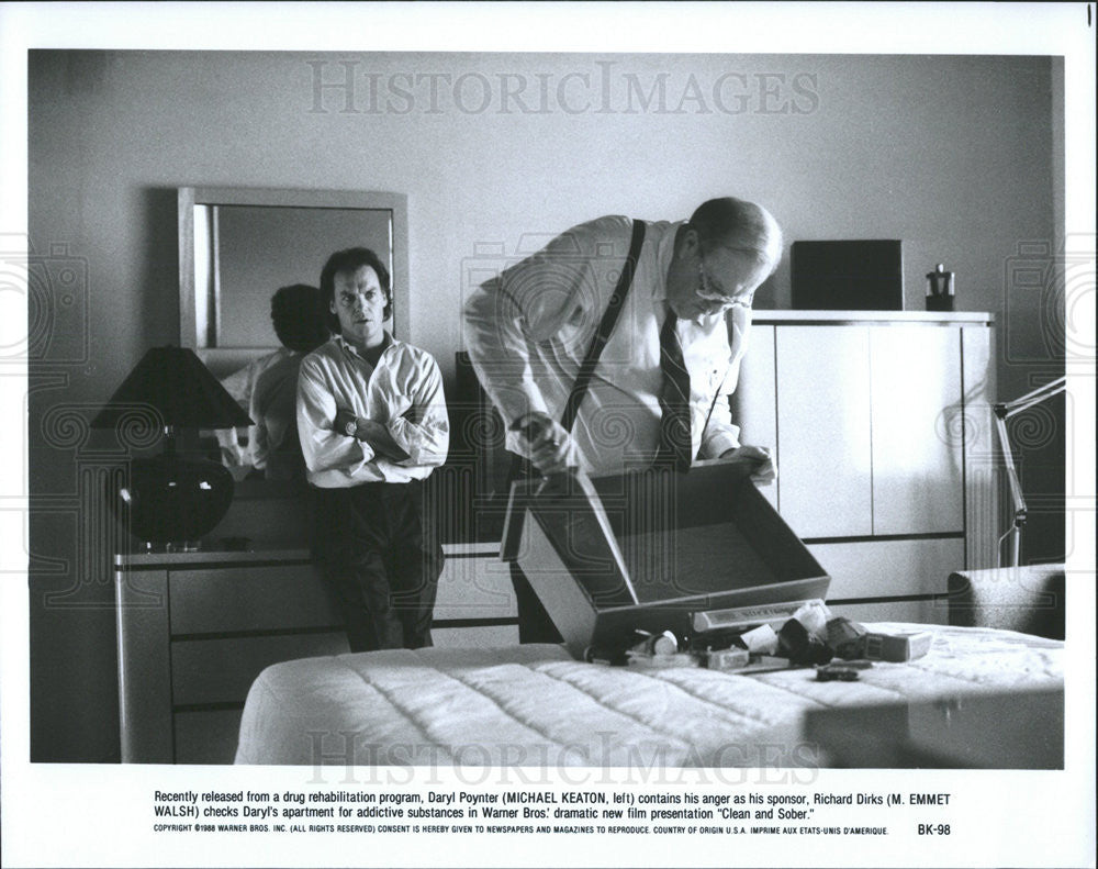 1988 Press Photo Michael Keaton, M. Emmet Walsh in &quot;Clean and Sober&quot; - Historic Images