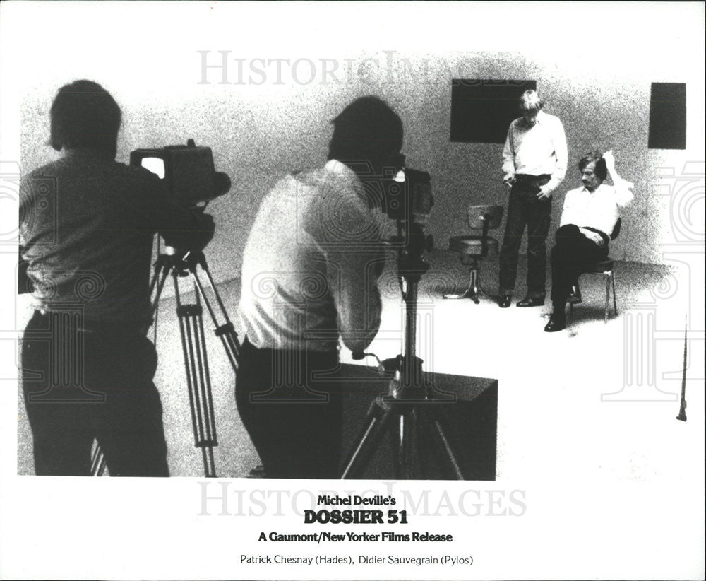 Press Photo Patrick Chesnay And Didier Sauvegrain In "Dossier 51" - Historic Images
