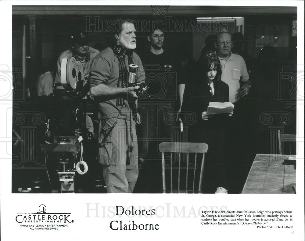 1995 Press Photo Film Dolores Claiborne Taylor Hackford Director - Historic Images