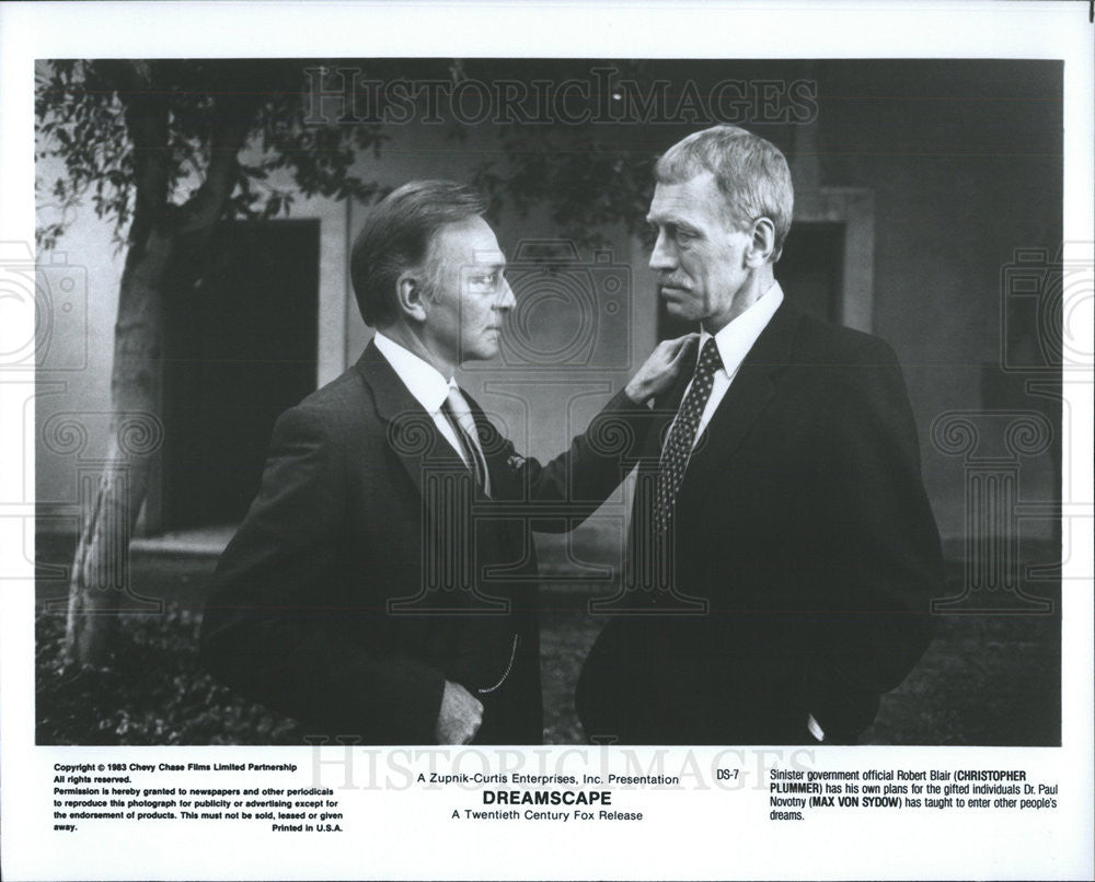 1983 Press Photo Dreamscape Film Actors Christopher Plummer Max Von Sydow Scene - Historic Images