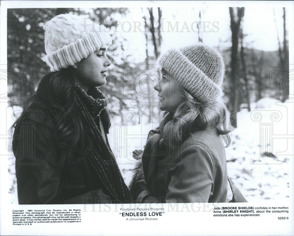 1981 Press Photo Brooke Shields, Shirley Knight in &quot;Endless Love&quot; - Historic Images