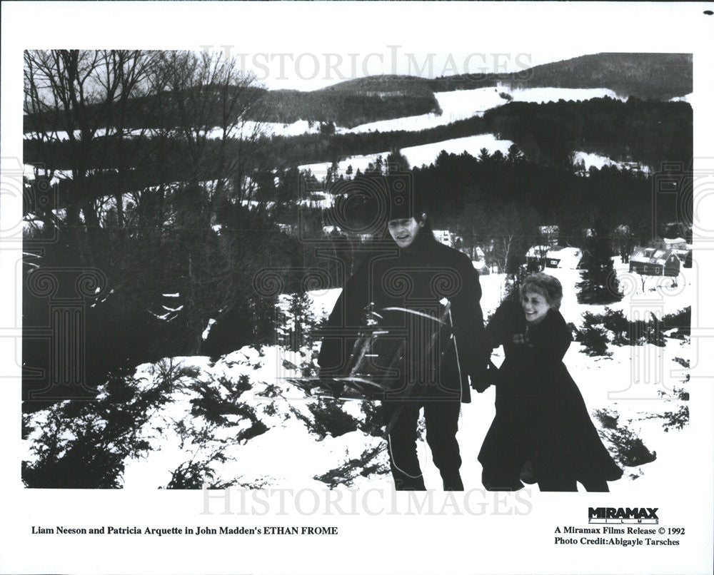 1992 Press Photo Liam Neeson Actor Patricia Arquette Actress Ethan Frome Movie - Historic Images