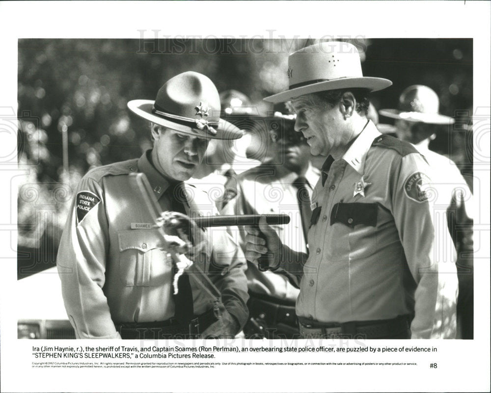 1992 Press Photo Jim Haynie Actor Ron Perlman Steven King&#39;s Sleepwalkers Film - Historic Images