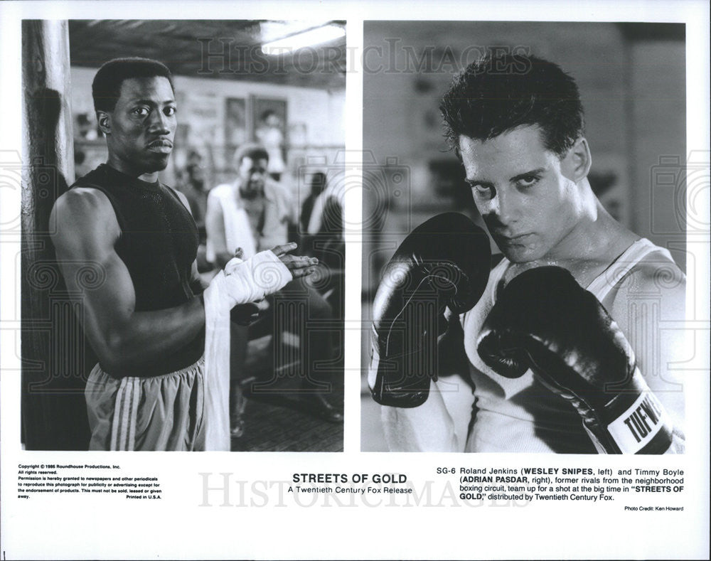 1986 Press Photo Wesley Snipes Actor Adrian Pasdar Action Film Streets Gold - Historic Images