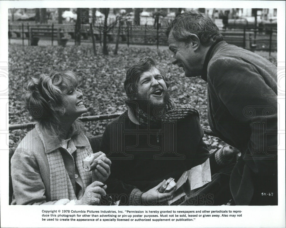 1978 Press Photo Jeff Bridges & Farrah Fawcett In "Somebody Killed Her Husband" - Historic Images