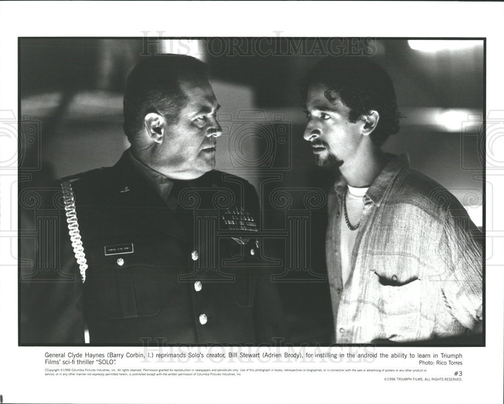 1996 Press Photo Barry Corbin Actor Adrien Brody Sci-Fi Thriller Solo Movie Film - Historic Images