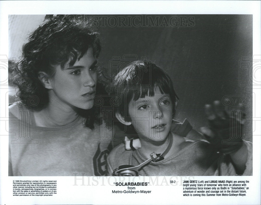 1986 Press Photo Jami Gertz Actress Lukas Haas Actor Solarbabies Sci-Fi Film - Historic Images