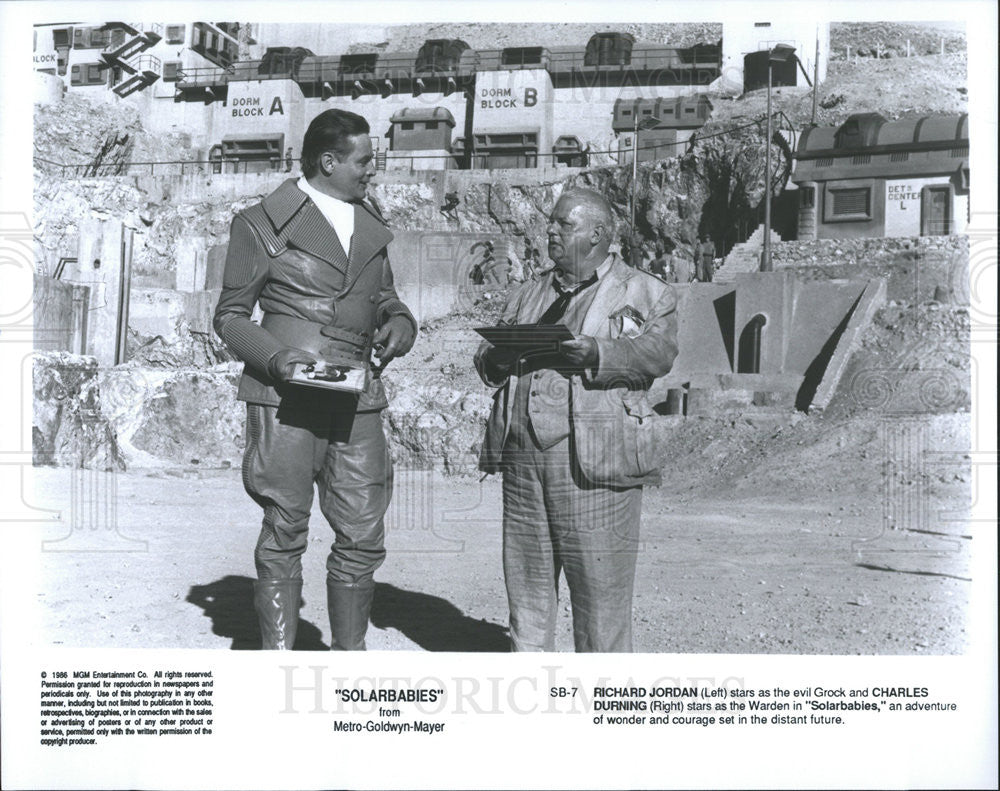 1986 Press Photo Richard Jordan Actor Charles Durning Sci-Fi Film Solarbabies - Historic Images