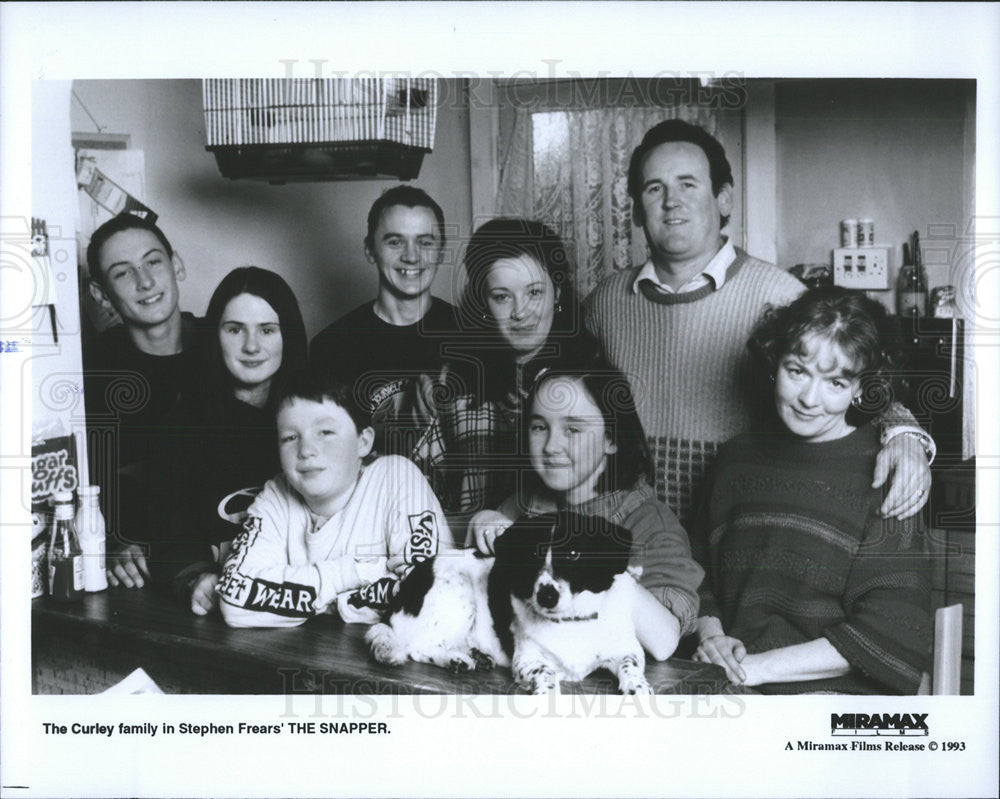 1993 Press Photo The Curley Family In &quot;The Snapper&quot; - Historic Images