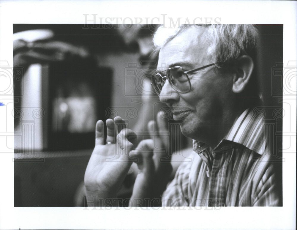 Press Photo &quot;Distant Voices Still Lives&quot; Director Terence Davies - Historic Images