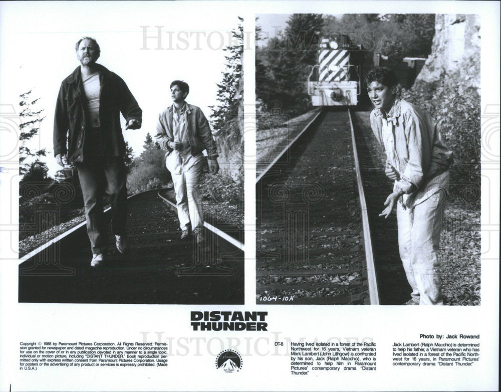 1988 Press Photo John Lithgow, Ralph Macchio in &quot;Distant Thunder&quot; - Historic Images