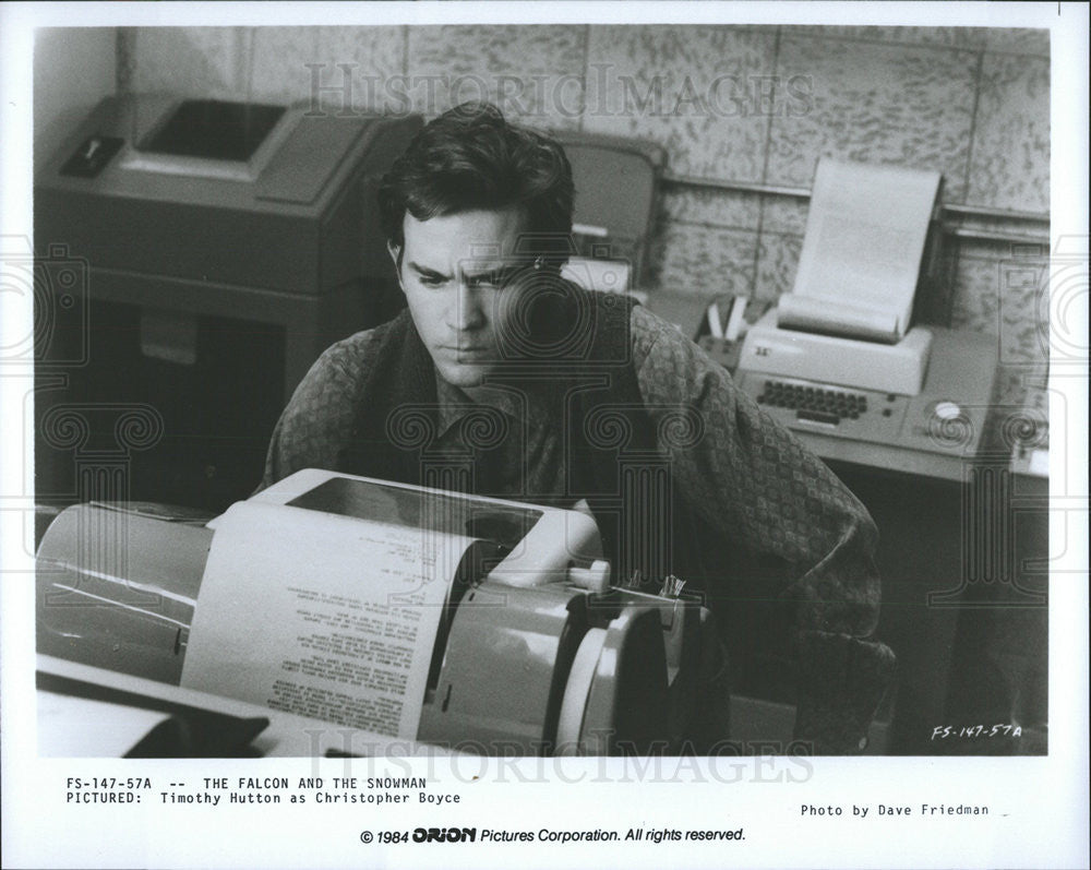 1984 Press Photo Timothy Hutton Stars In &quot;The Falcon And The Snowman&quot; - Historic Images