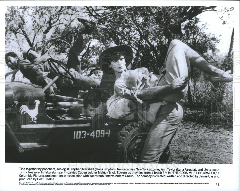 1990 Press Photo Hans Strydom, Lena Farugia &quot;The Gods Must Be Crazy&quot; - Historic Images