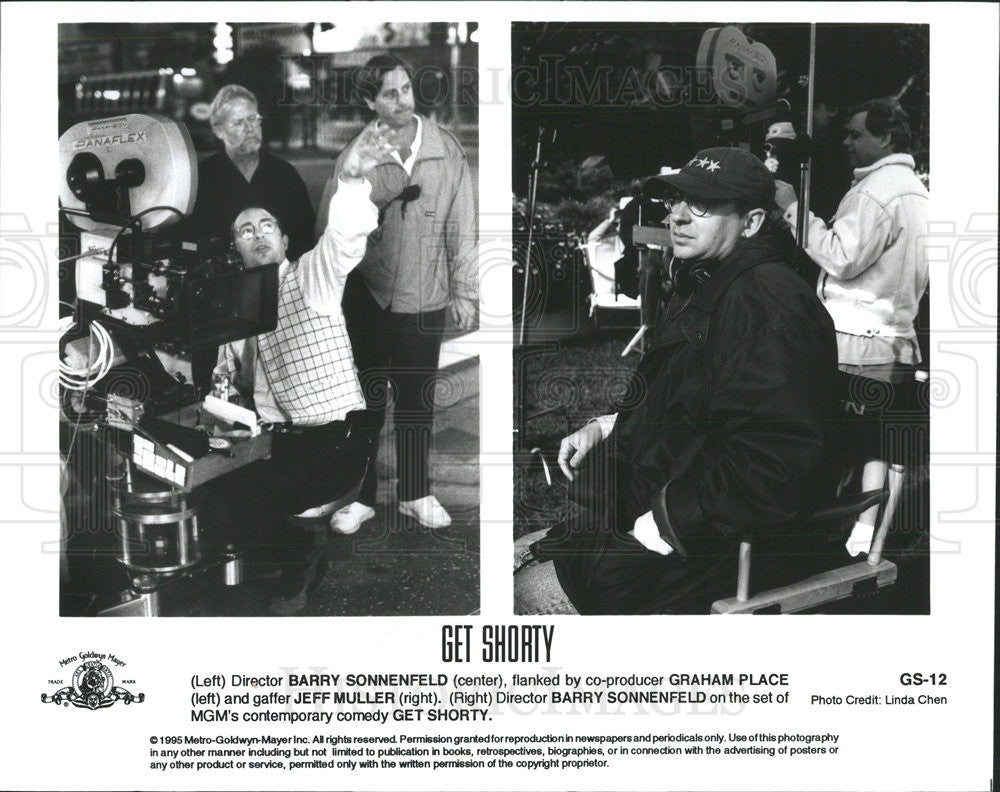 1995 Press Photo Barry Sonnenfeld, Graham Pace &amp; Jeff Muller On &quot;Get Shorty&quot; Set - Historic Images