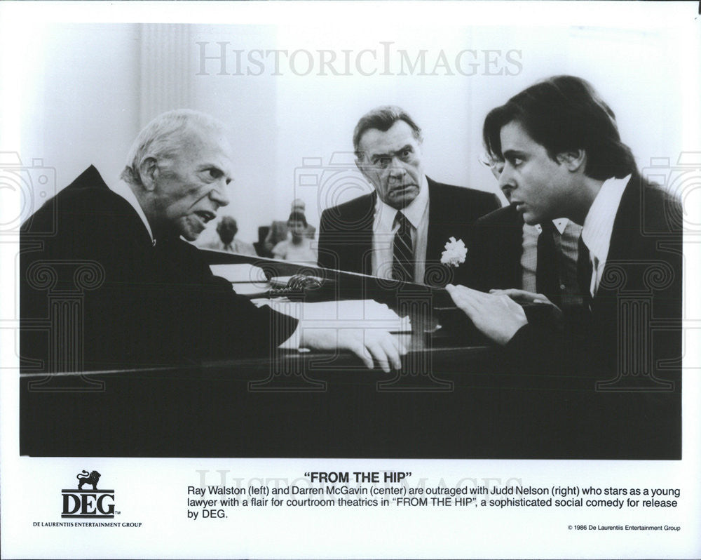 1986 Press Photo Ray Walston, Darren McGavin, Judd Nelson in &quot;From The Hip&quot; - Historic Images