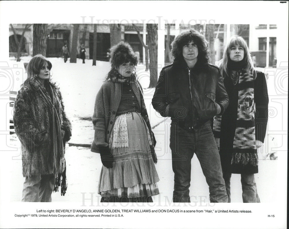 1979 Press Photo Beverly D&#39;Angelo Annie Golden Treat Williams Don Dacus Hair - Historic Images