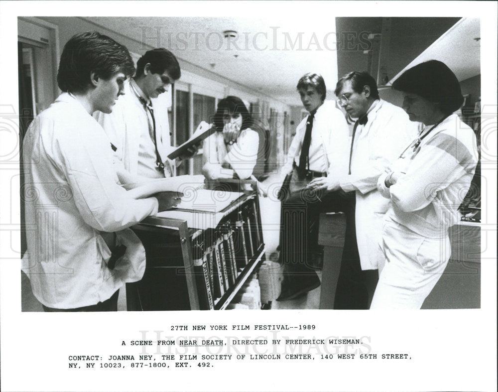 1989 Press Photo Scene Film Near Death - Historic Images