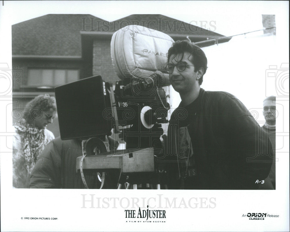 1992 Press Photo Atom Egoyan Director Adjuster - Historic Images