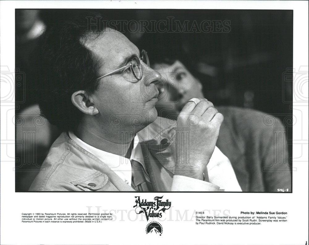 1993 Press Photo Barry Sonnenfeld Director Addams Family Values - Historic Images