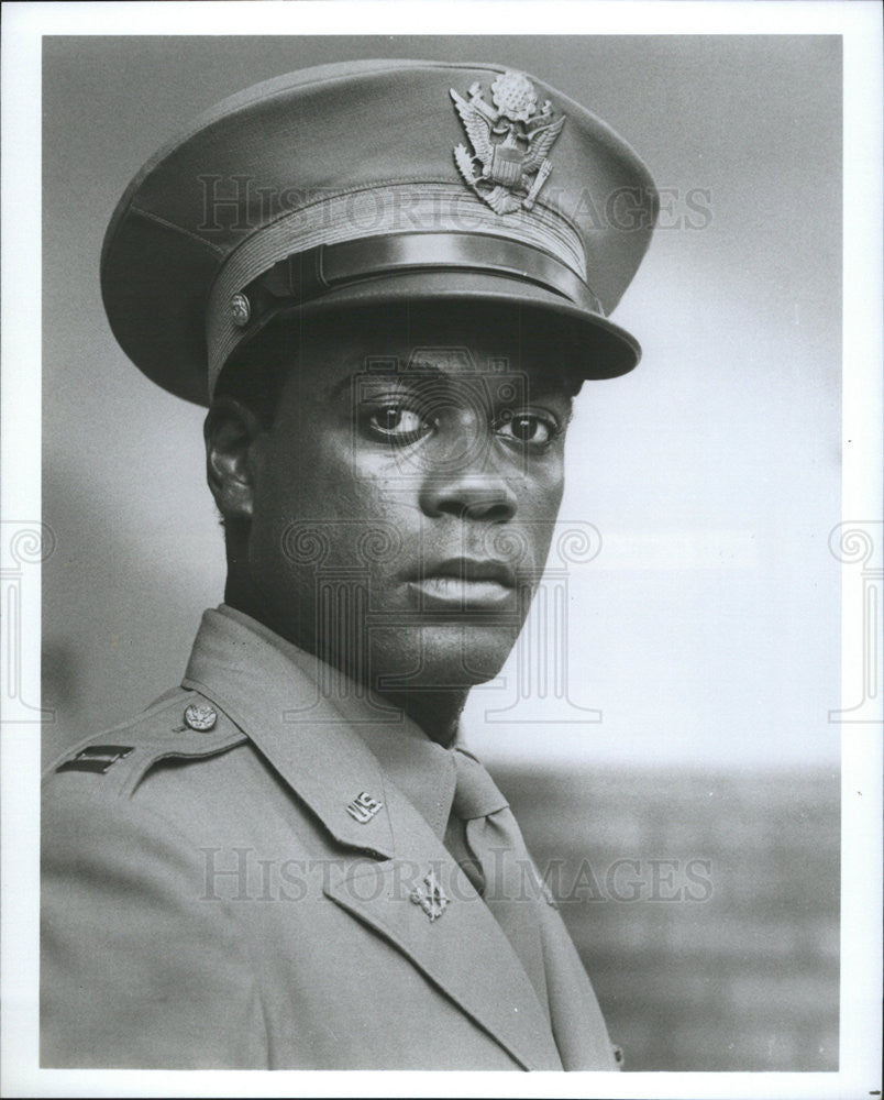 1984 Press Photo Howard E. Rollins star in &quot;A Soldier&#39;s Story&quot; - Historic Images