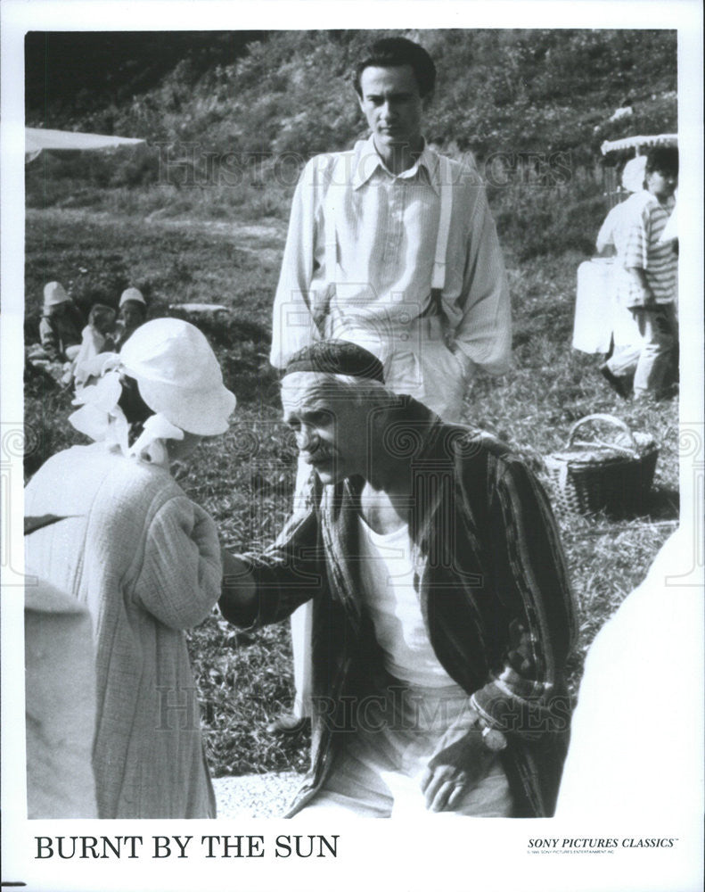 1994 Press Photo Oleg Menchikov Nikita Mikhalkov Actors Burnt By Sun - Historic Images