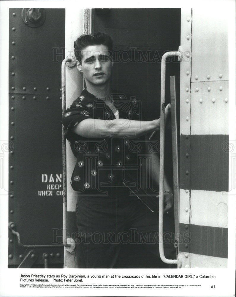 1993 Press Photo Jason Priestly stars in &quot;Calendar Girl&quot; - Historic Images