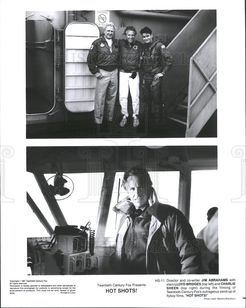 1993 Press Photo Director Jim Abrahams with Lloyd Bridges &amp; Charlie Sheen - Historic Images