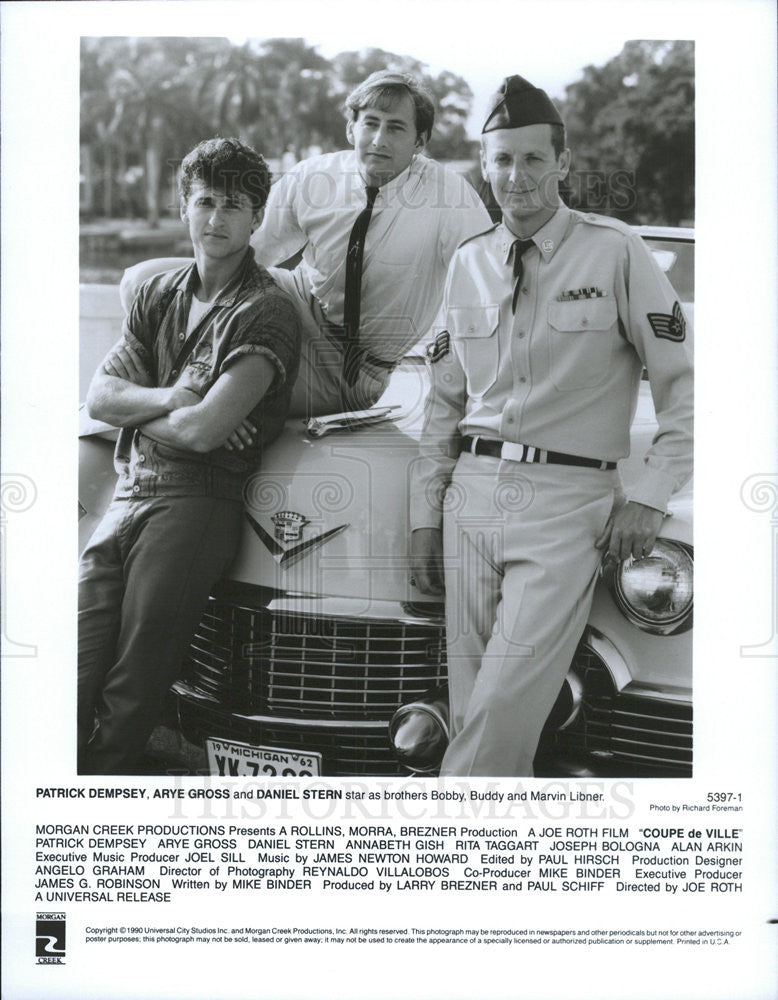 1990 Press Photo Patrick Dempsey Arye Gross Daniel Gross Coupe De Ville - Historic Images