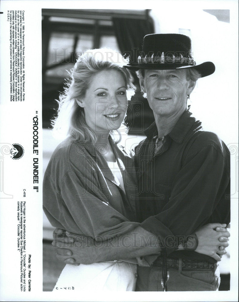 1988 Press Photo Crocodile Dundee II Paul Hogan Linda Kozlowski - Historic Images