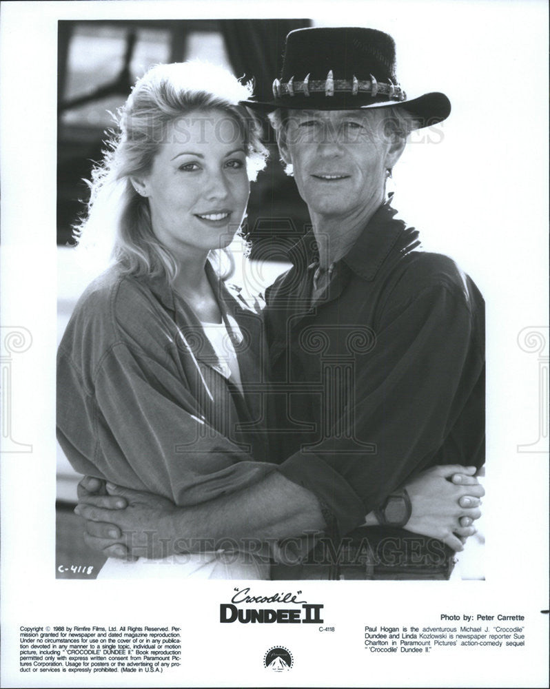 1988 Press Photo Crocodile Dundee II Paul Hogan Linda Kozlowski - Historic Images