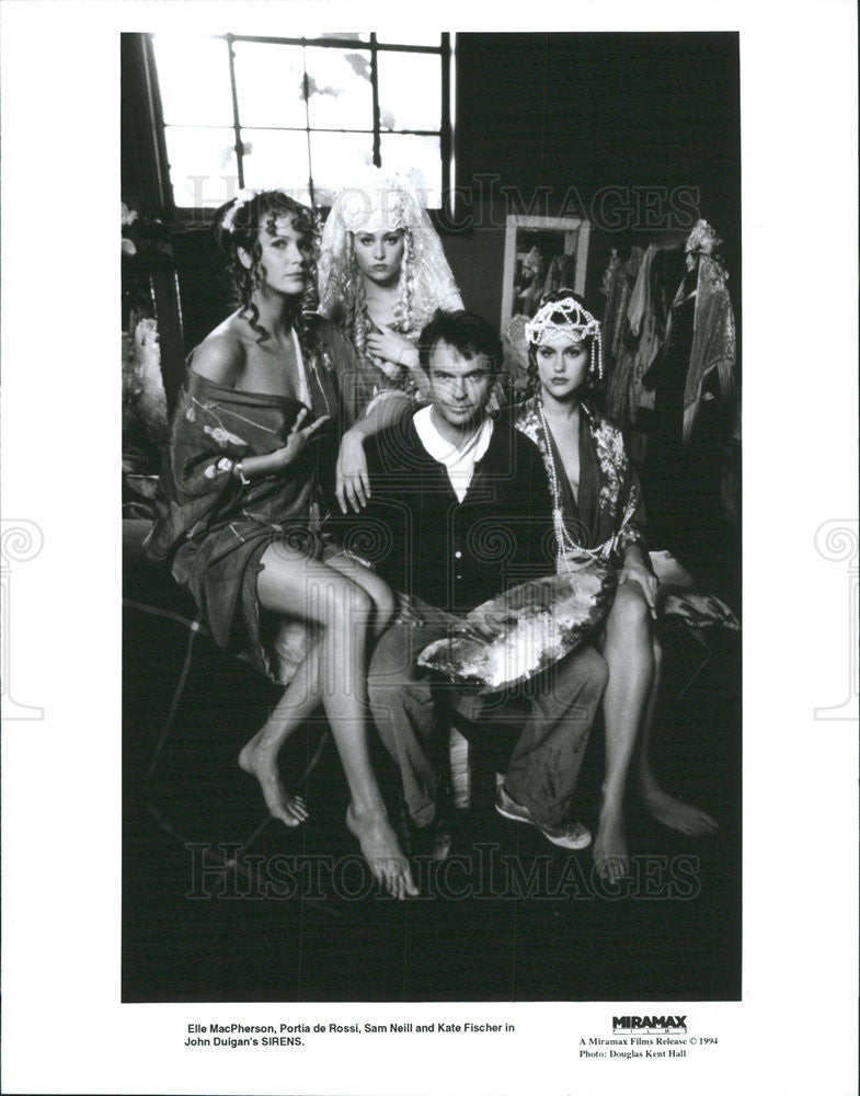 1994 Press Photo Elle MacPherson Portia de Rossi Sam Neill Kate Fischer Actors - Historic Images