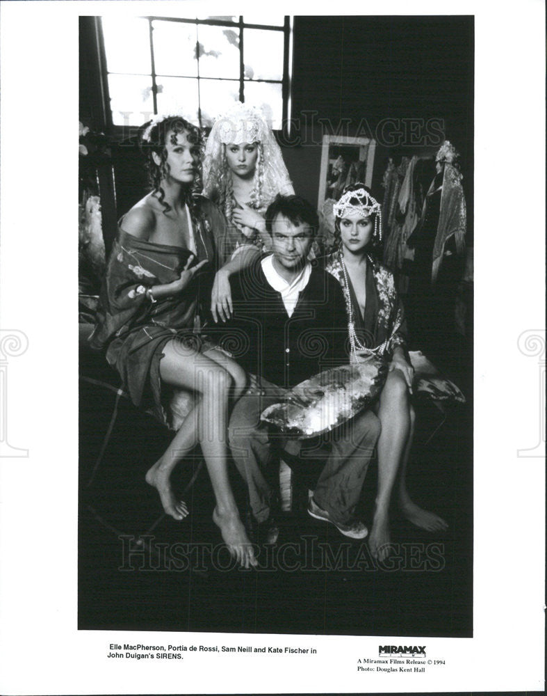 1994 Press Photo Elle MacPherson Portia de Rossi Sam Neill Kate Fischer Actors - Historic Images