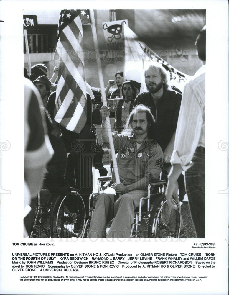 1989 Press Photo Tom Cruise in &quot;Born on the Fourth of July&quot; - Historic Images