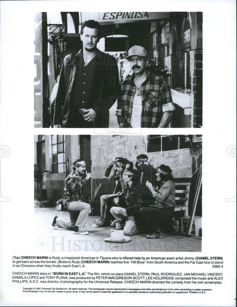 1987 Press Photo Cheech Marin, Daniel Stern in &quot;Born In East L.A&quot; - Historic Images