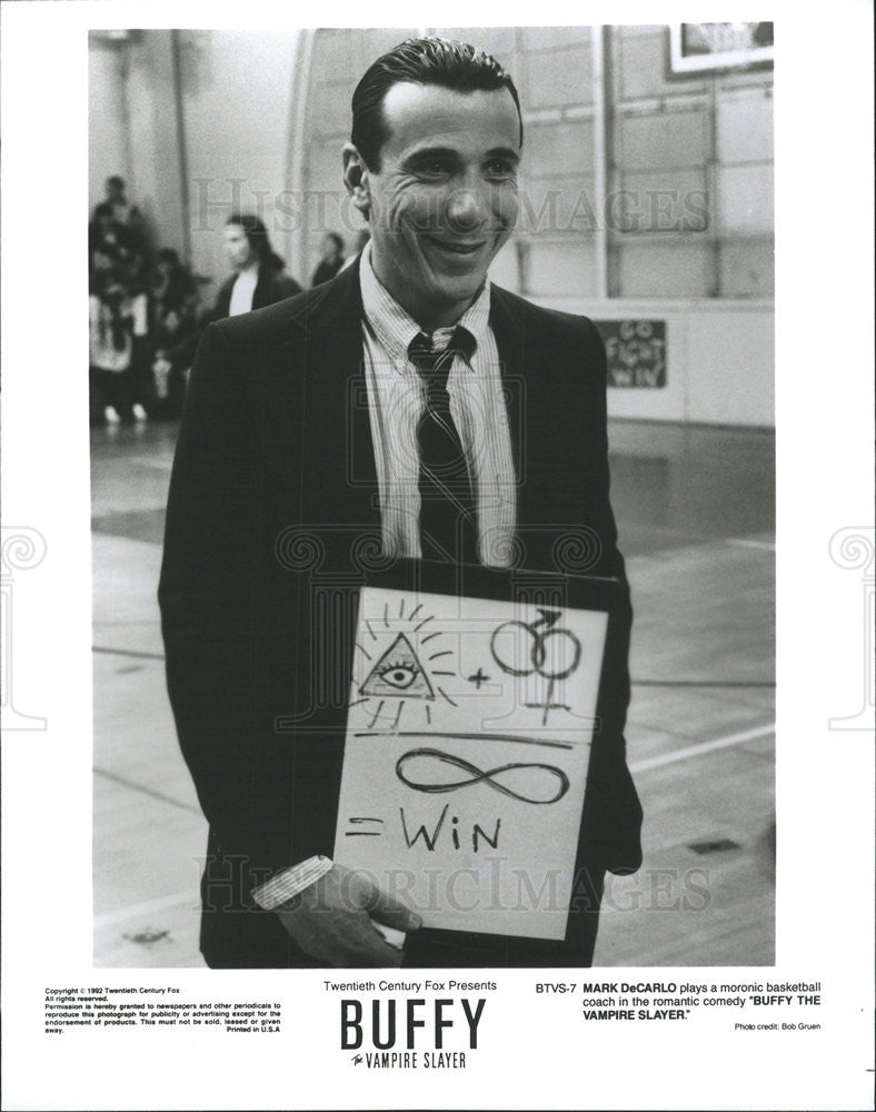 1992 Press Photo Mark DeCarlo in &quot;Buffy the Vampire Slayer&quot; - Historic Images