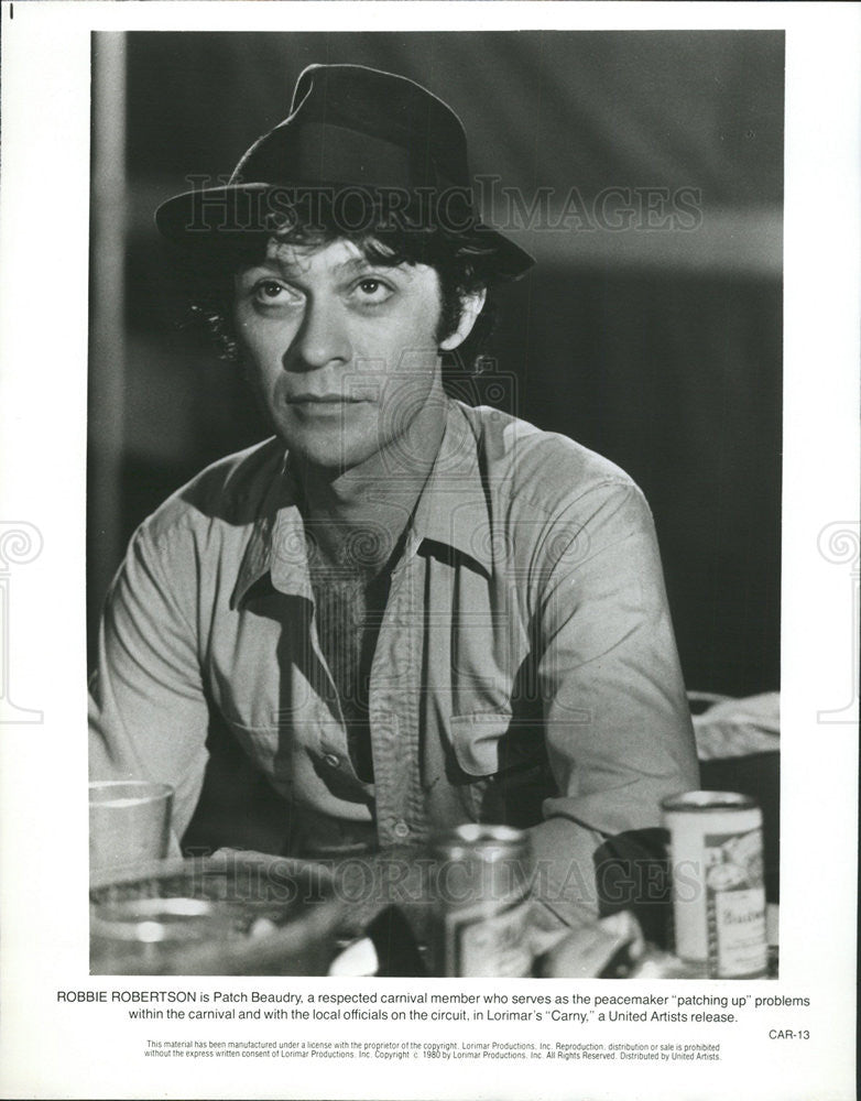 1980 Press Photo Robbie Robertson stars in &quot;Carny&quot; - Historic Images