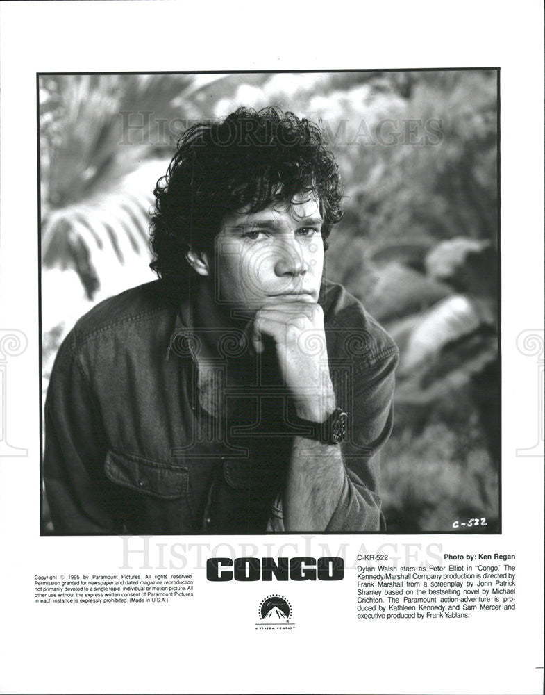 1995 Press Photo Dylan Walsh in &quot;Congo&quot; - Historic Images